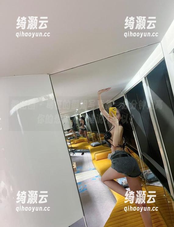 微密圈 - 葛征的御姐写真集，分分钟拉高你的想象力，谁说不可以？