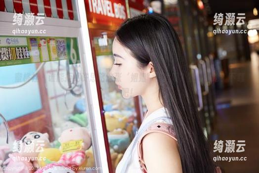 蜜桃社 - 谁能拒绝许思铭这张‘姐姐’图片呢？犹豫个啥？下载吧！
