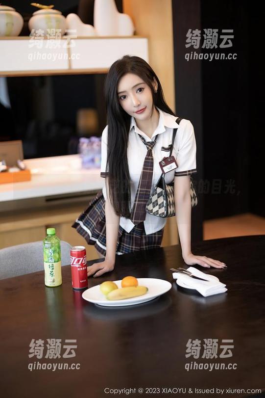 语画界-徐莉芝 语画界 - 当徐莉芝的裸足撞上你的目光,合集即将开始