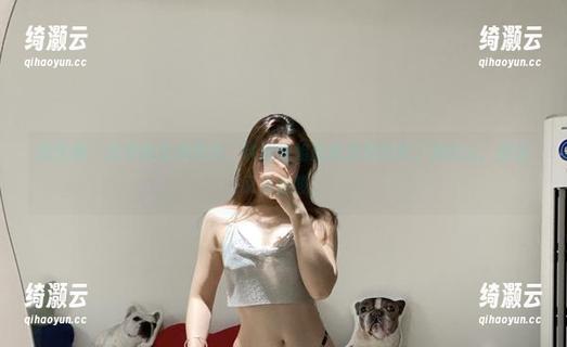 铁锤姐姐 微密圈 - 说好的首组嘉宾,铁锤姐姐的高清原图抢了我的心,甜蜜又带点酸。