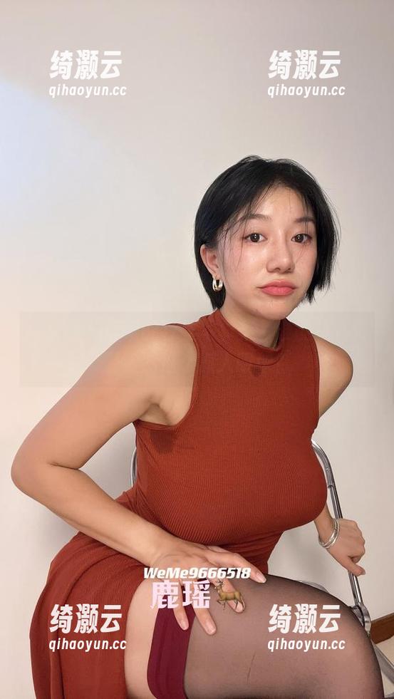 鹿瑶 微密圈 - 鹿瑶的白丝写真集,谁能想到资源竟然这么抓人眼球?